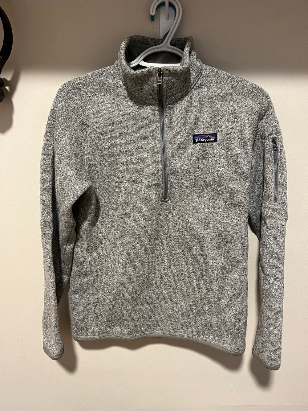 Patagonia Women's Heather Gray Quarter-Zip Turtleneck Sweater
